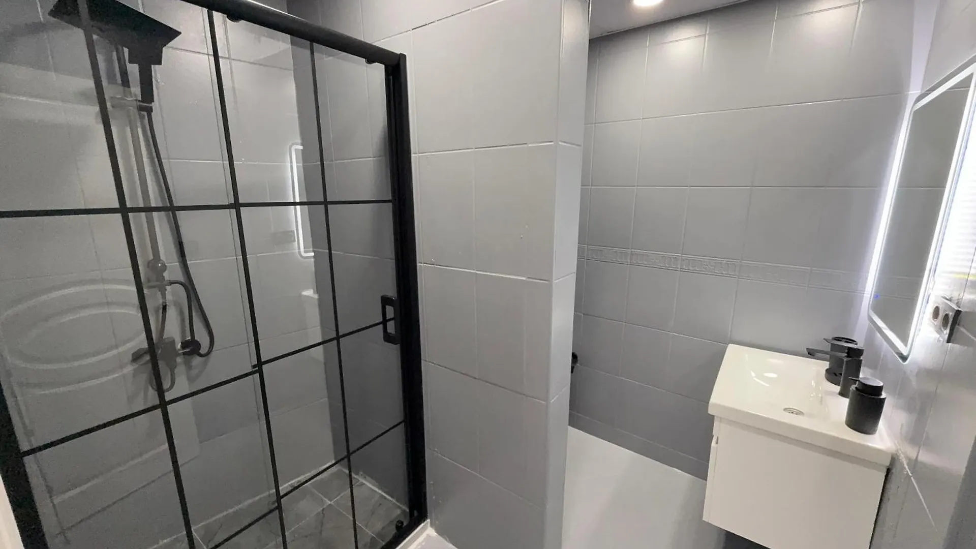 Cenova Suite Hotel اسطنبول